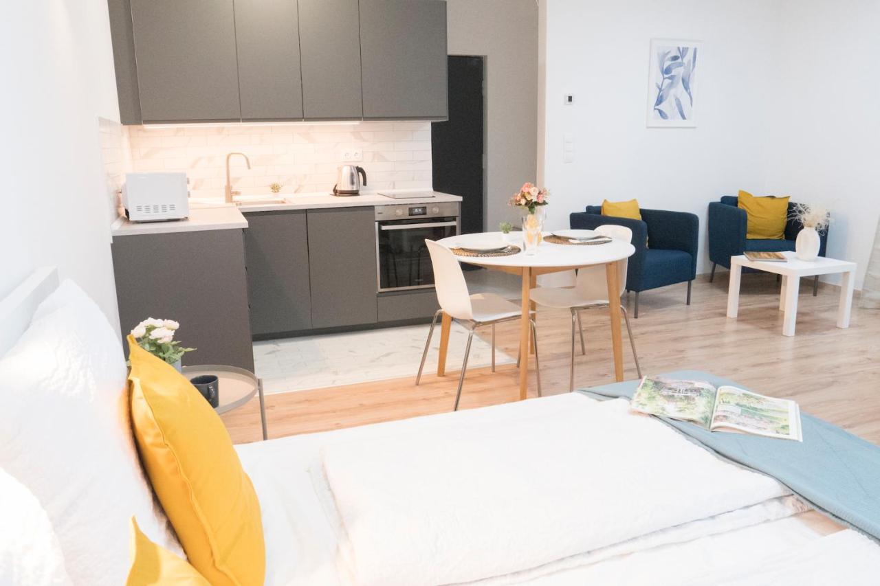 K111 Klapka Apartment Budapest Eksteriør billede
